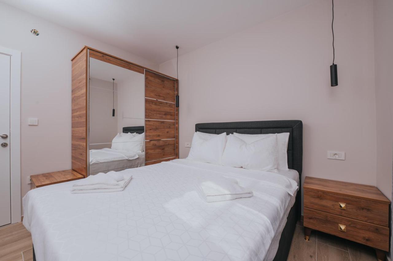 Apartments Virgine Maria I Baška Esterno foto